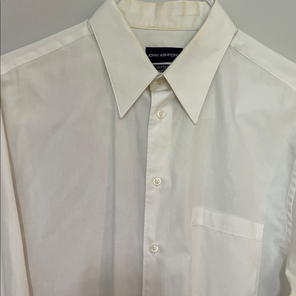 John Ashford Classic White Dress Shirt Fitted Wrinkle Resistant Front Pocket - Picture 2 of 7